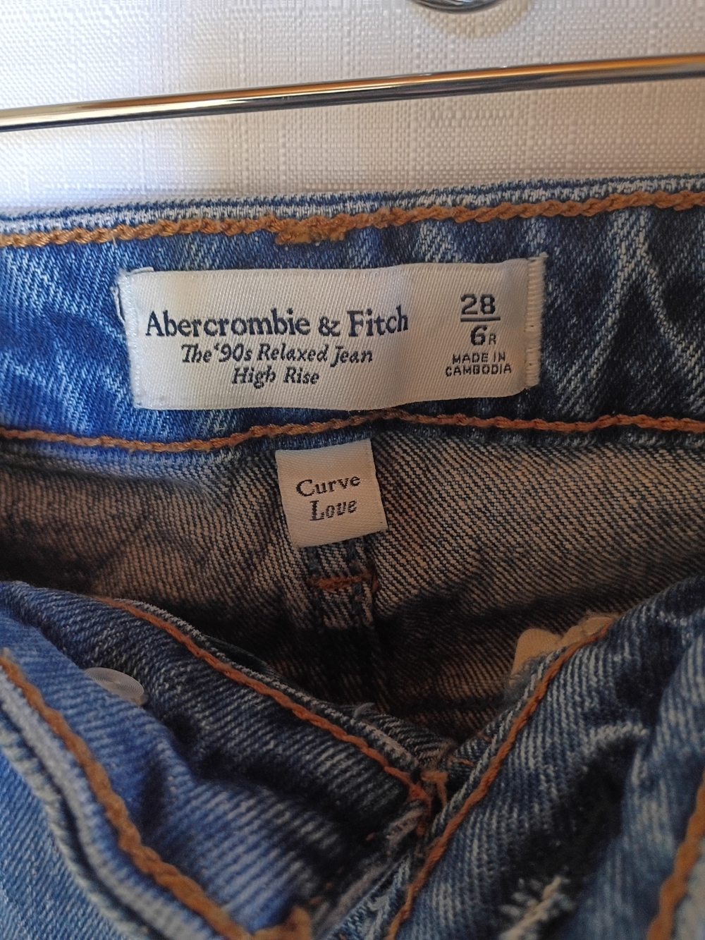 Abercrombie & Fitch Women's The 90's Relaxed High Rise Straight-Leg Jeans 28 - Picture 11 of 15
